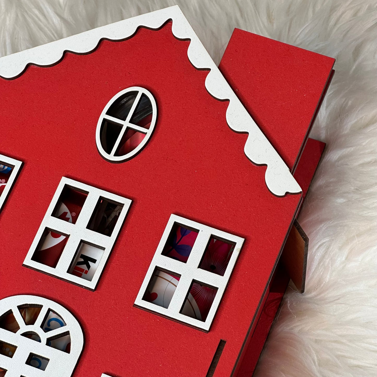 Cozy Gift Box with Candle & Treats - 27 cm
