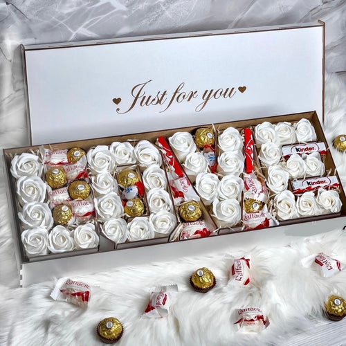 Large ‘Love’ Box 50 cm