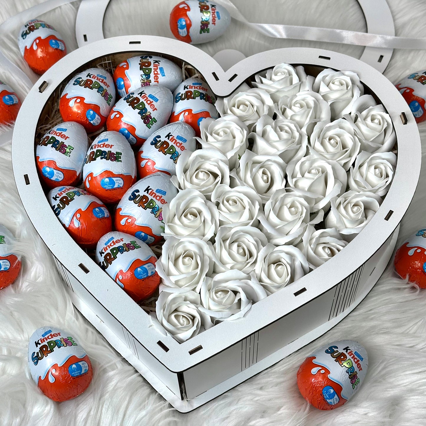 White wooden heart box 34 cm
