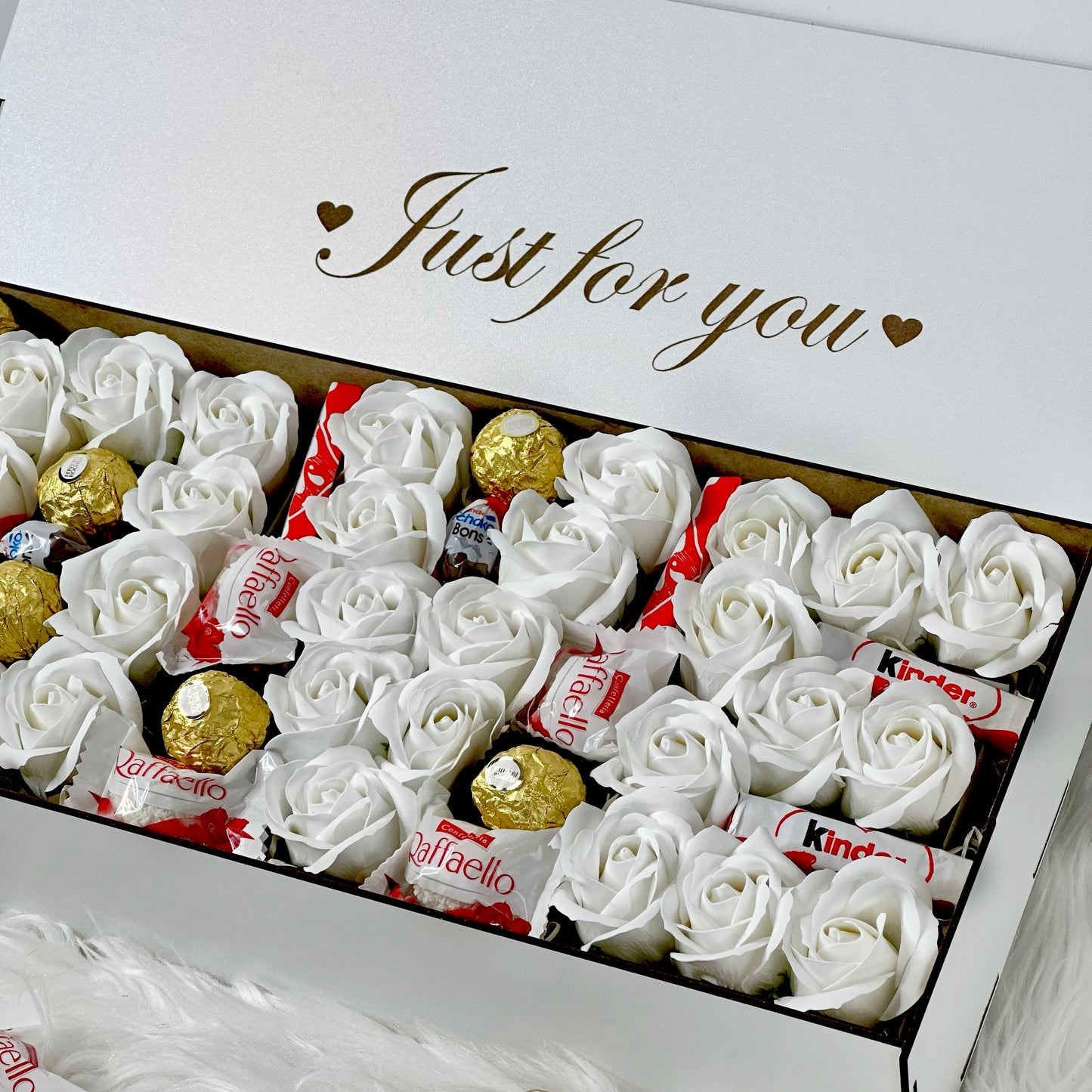 Large ‘Love’ Box 50 cm