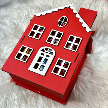 Cozy Gift Box with Candle & Treats - 27 cm