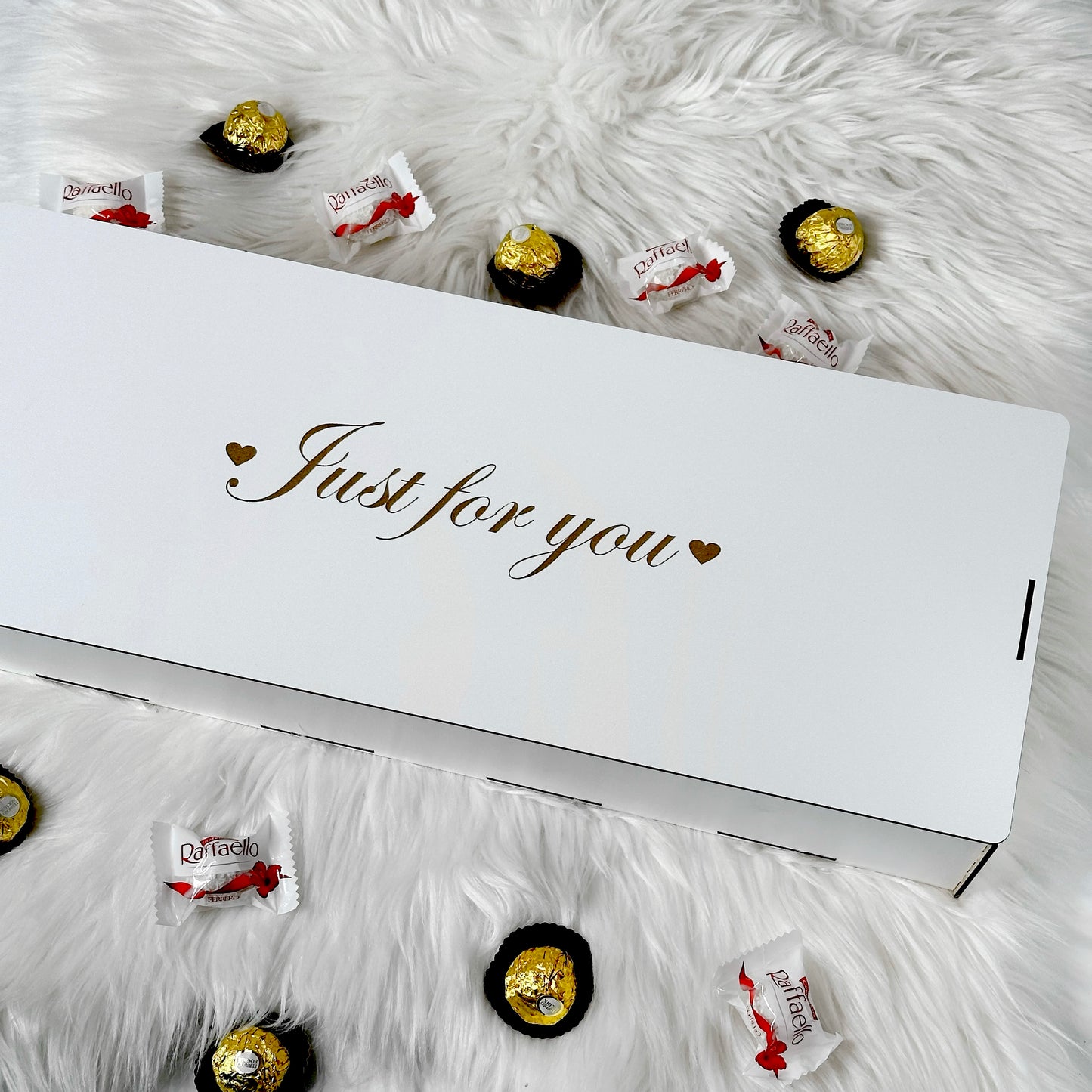Large ‘Love’ Box 50 cm