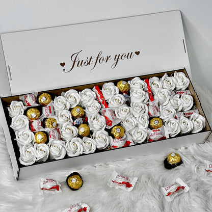 Large ‘Love’ Box 50 cm