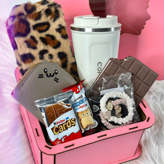 Pink gift box 20 cm