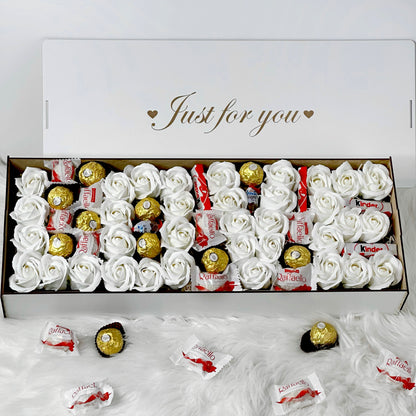Large ‘Love’ Box 50 cm